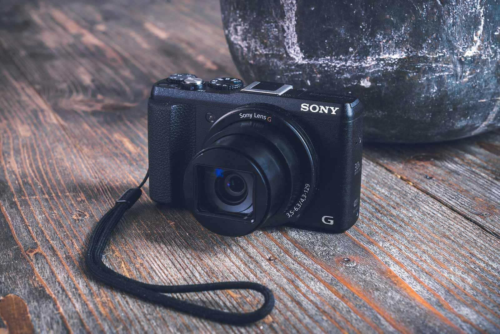 Compact Digital Camera